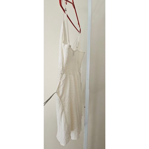 CLEOBELLA Violet Embroidered Spaghetti Strap V-Neck Bow Smocked Mini Dress Sz M - Picture 10 of 16